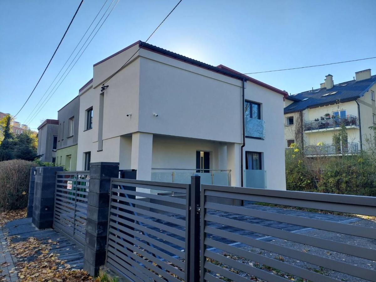 Bmh Apartments Жешув Экстерьер фото